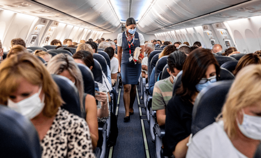 全球疫情下的航空挑战，最新病毒航班及其应对策略