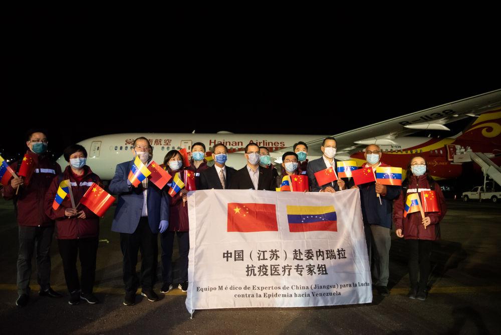 全球共同应对疫情挑战，最新抗疫时评综述